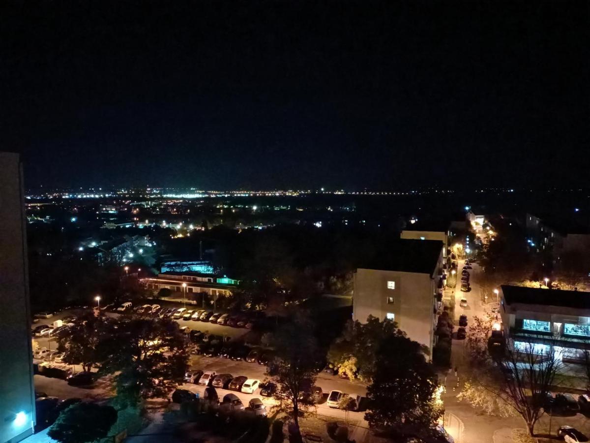 Apartament Kosmos Gorzow Gorzów Wielkopolski Buitenkant foto