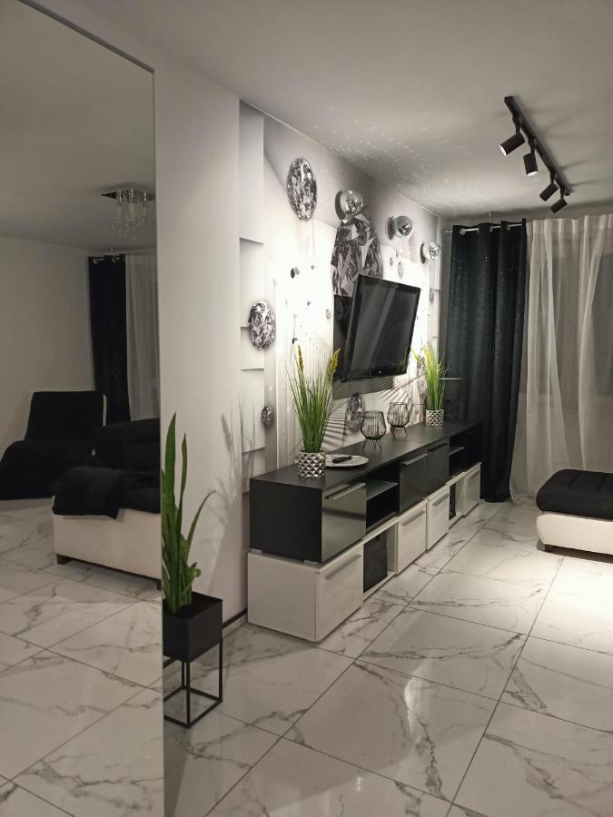 Apartament Kosmos Gorzow Gorzów Wielkopolski Buitenkant foto