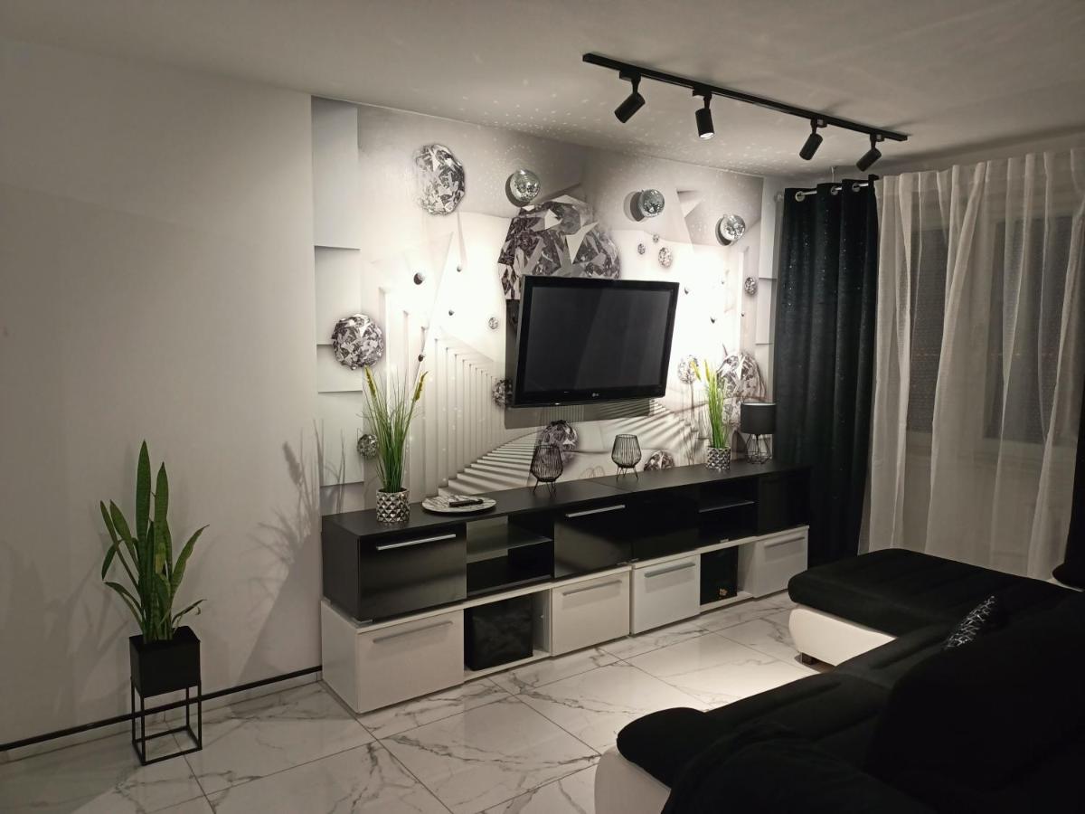 Apartament Kosmos Gorzow Gorzów Wielkopolski Buitenkant foto